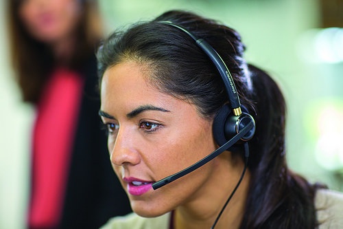 Encore520_call_center_woman_closeup_22AU by plantronicsgermany, on Flickr